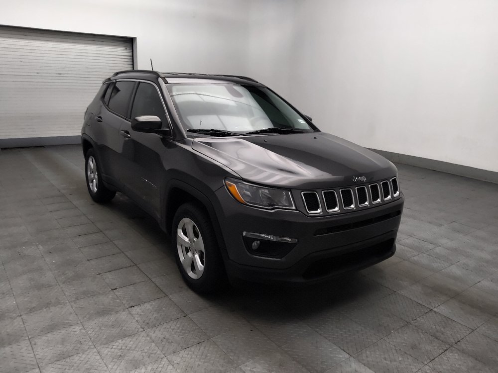 Used 2019 Jeep Compass Latitude FWD image 13