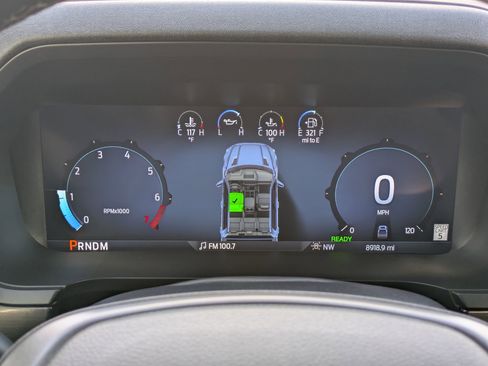 Used 2025 Ford F150 Lariat w/ Equipment Group 501A Mid image 10