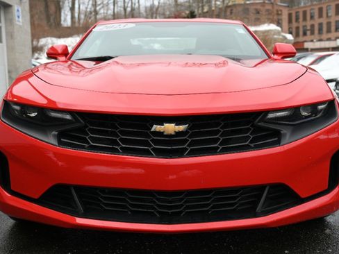 Used 2023 Chevrolet Camaro LT image 8