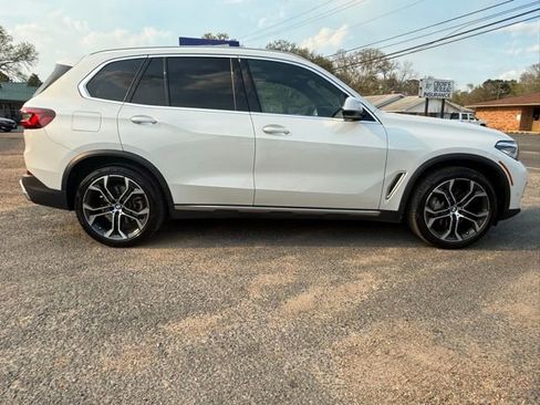 Used 2022 BMW X5 sDrive40i w/ Premium Package RWD image 6