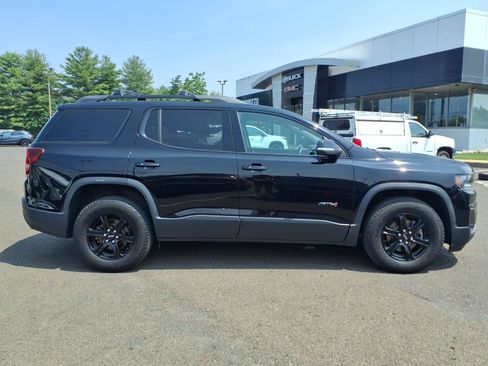 Used 2020 GMC Acadia AT4 AWD/4WD image 2
