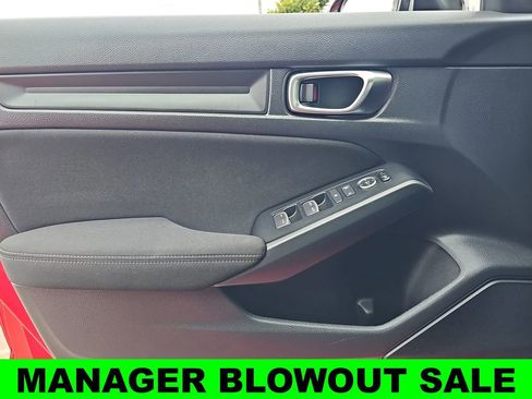 Used 2025 Honda Civic Sport image 25