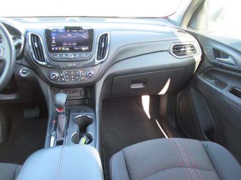 Used 2023 Chevrolet Equinox RS AWD/4WD image 14