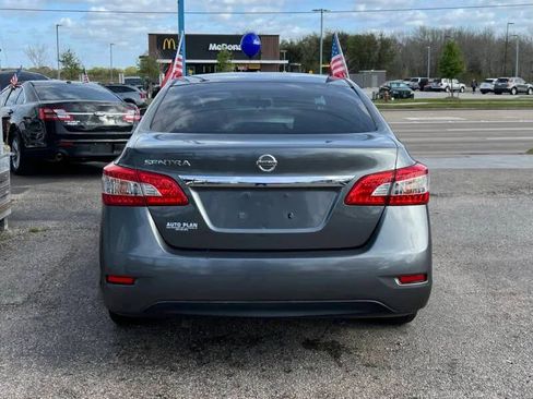 Used 2015 Nissan Sentra S image 7