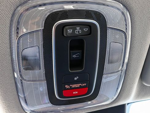 New 2026 Hyundai Elantra Limited image 31