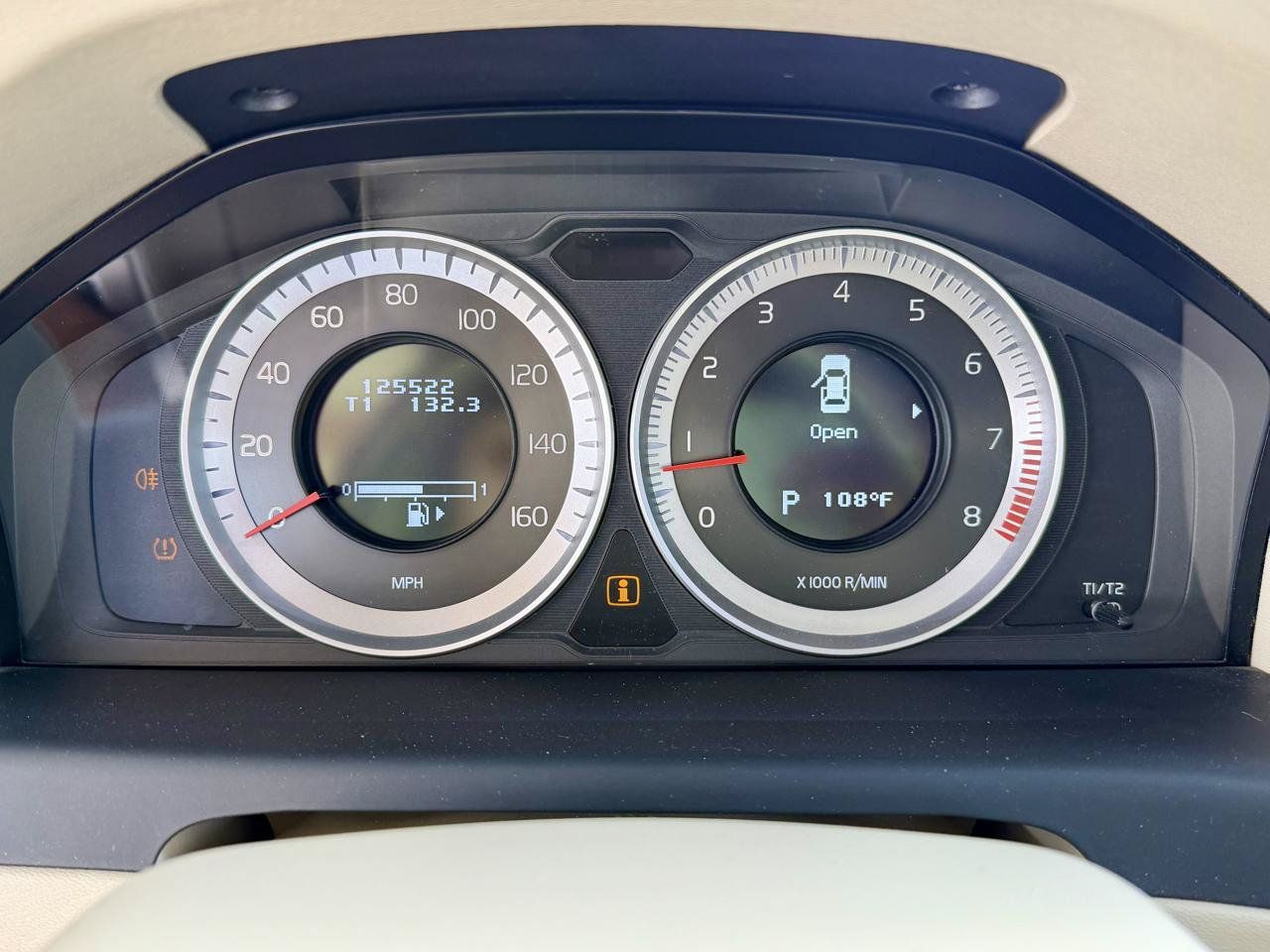 Used 2011 Volvo S80 3.2 w/ Inscription Pkg FWD image 16
