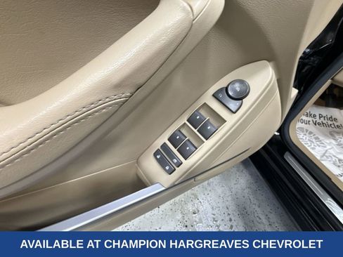 Used 2008 Cadillac CTS 3.6 w/ Wood Trim Package image 31