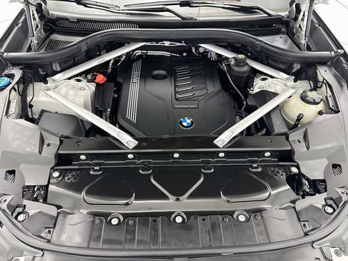 Used 2021 BMW X5 xDrive40i w/ Premium Package 2 AWD/4WD image 28