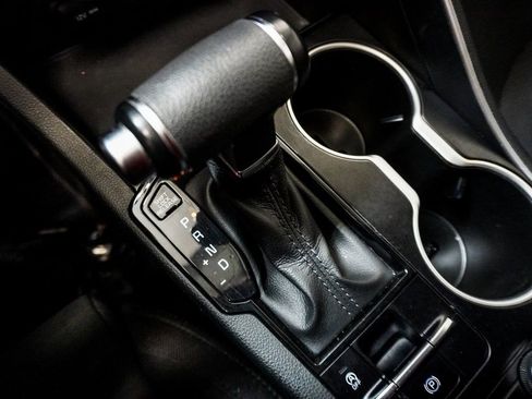 Used 2022 Kia K5 LX image 23