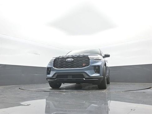 New 2026 Ford Explorer ST image 32
