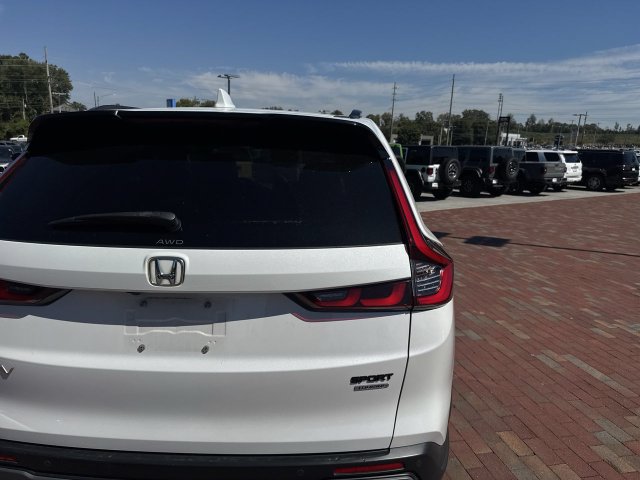 Used 2023 Honda CR-V Sport Touring image 11