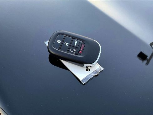 Used 2023 Honda HR-V Sport image 38