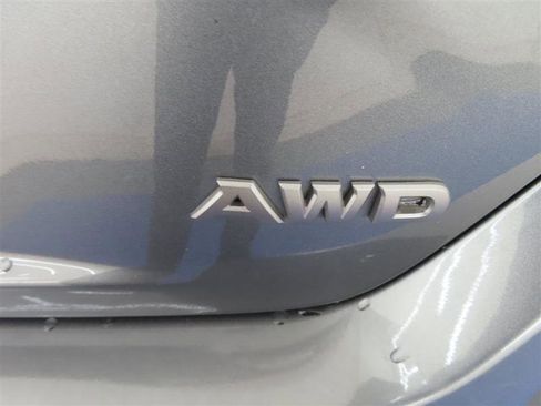 Used 2025 Nissan Altima 2.5 SV AWD/4WD image 14