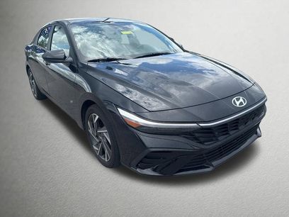 Used 2025 Hyundai Elantra Sport