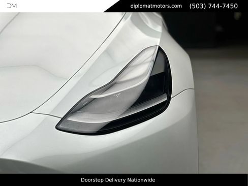 Used 2023 Tesla Model Y Long Range image 12