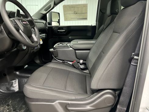 New 2026 GMC Sierra 2500 Pro w/ Convenience Package image 12