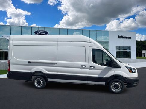 New 2026 Ford Transit 250 148 High Roof Extended RWD image 2
