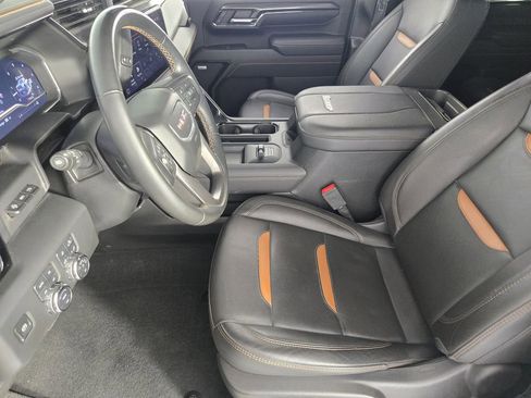 Used 2024 GMC Sierra 2500 AT4 w/ AT4 Premium Plus Package image 16