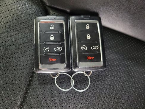 Used 2022 Jeep Grand Cherokee Limited 4xe w/ Luxury Tech Group II image 32