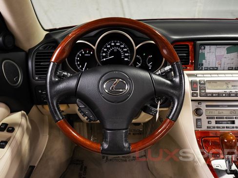 Used 2008 Lexus SC 430 Convertible RWD image 32