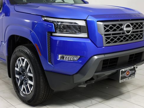 Used 2024 Nissan Frontier SL w/ Technology Package image 37