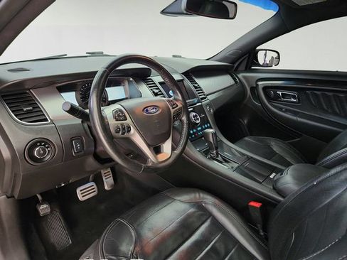 Used 2018 Ford Taurus SHO AWD/4WD image 9