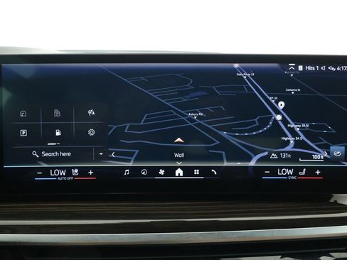 Used 2024 BMW X5 xDrive50e w/ M Sport Package image 18