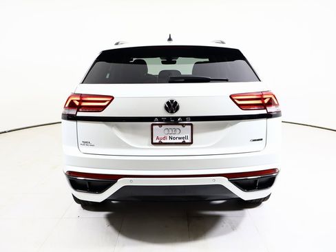 Used 2023 Volkswagen Atlas Cross Sport SEL R-Line image 16