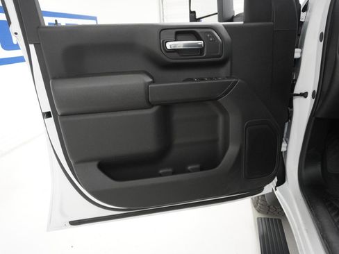 New 2026 Chevrolet Silverado 2500 Custom w/ Custom Value Package image 10