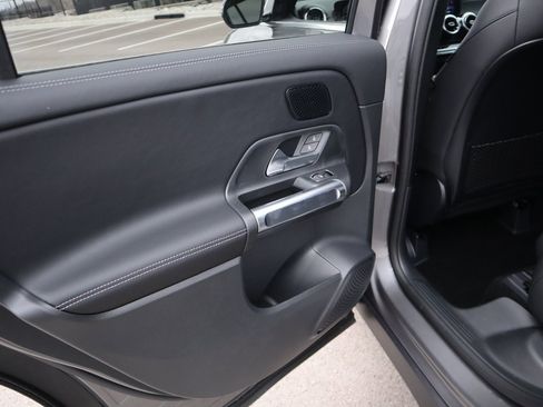 New 2026 Mercedes-Benz GLB 250 4MATIC image 20