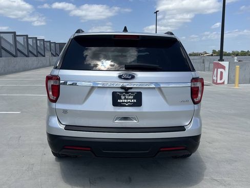 Used 2018 Ford Explorer 4WD image 8