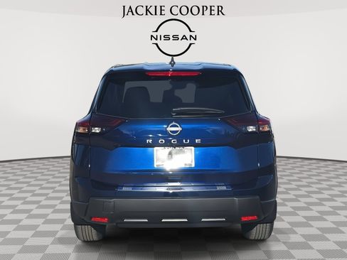 New 2026 Nissan Rogue SV w/ Cold Weather Package FWD image 6