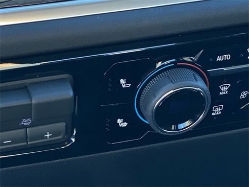 New 2026 Chevrolet Silverado 1500 LT image 20