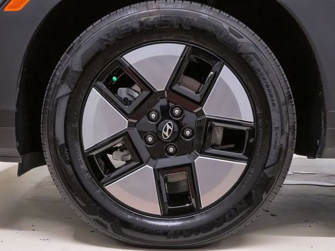 Certified 2026 Hyundai Santa Fe SEL FWD image 35