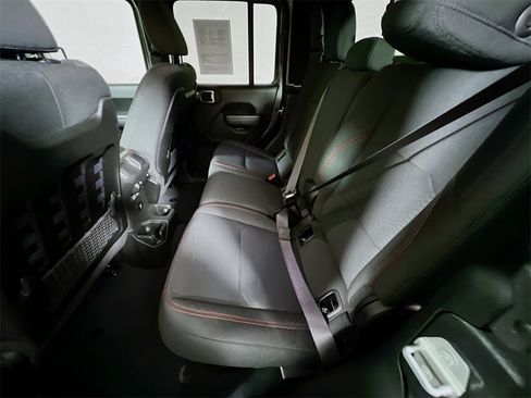 Used 2022 Jeep Gladiator Rubicon w/ Trailer Tow Package image 23