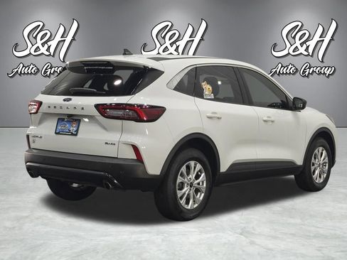 Used 2023 Ford Escape Active AWD/4WD image 18
