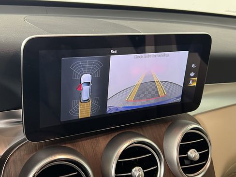 Certified 2022 Mercedes-Benz GLC 300 4MATIC image 29