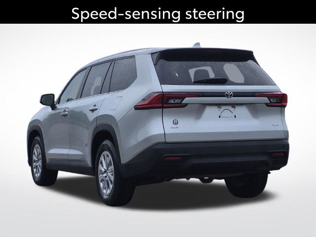 Used 2025 Toyota Grand Highlander AWD image 9