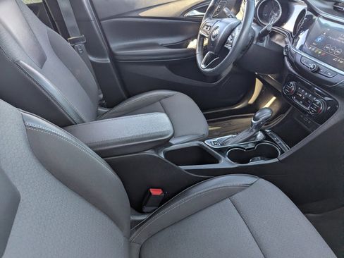 Used 2023 Buick Encore GX Select w/ Safety Package II image 11