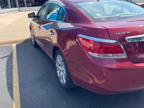 Used 2010 Buick LaCrosse CXL FWD image 2