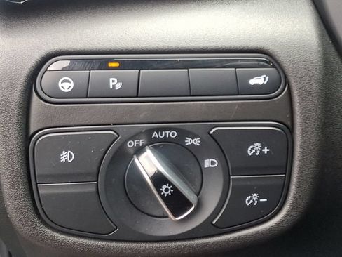 Used 2022 INFINITI QX50 Luxe AWD/4WD image 25