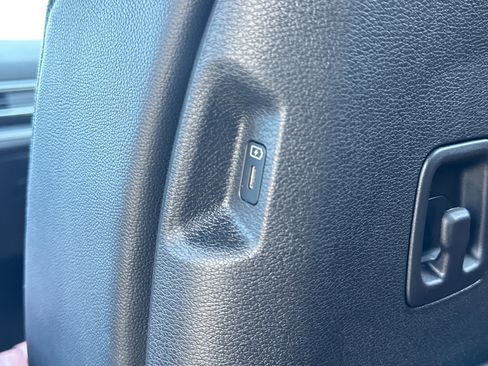 Certified 2025 Kia Sportage SX image 26