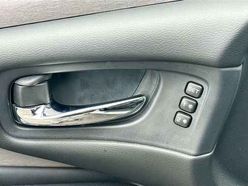 Used 2024 Nissan Murano SL image 23