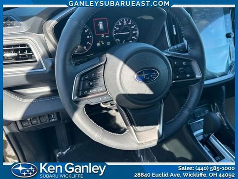 Used 2025 Subaru Ascent Limited image 8