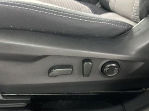 Used 2022 Subaru Outback Premium image 10