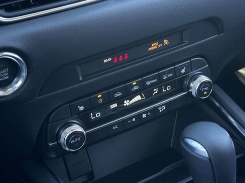 New 2025 MAZDA CX-5 Carbon Edition image 16