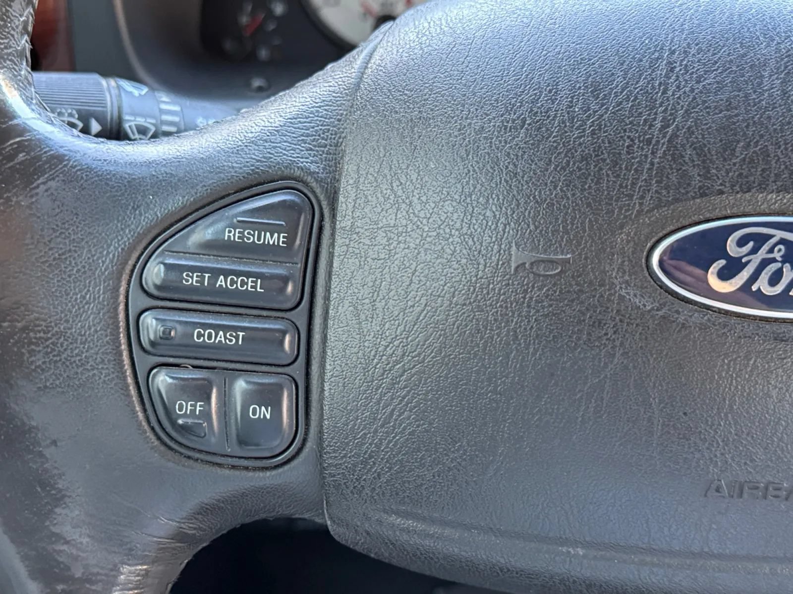 Used 2007 Ford F350 Lariat AWD/4WD image 28