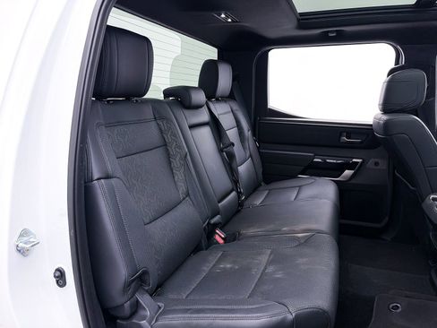 Used 2025 Toyota Tundra Limited image 39