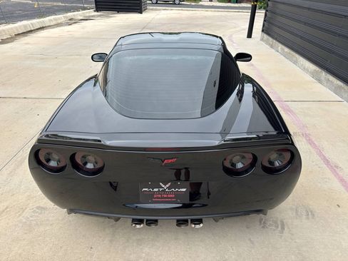 Used 2011 Chevrolet Corvette Z06 RWD image 13