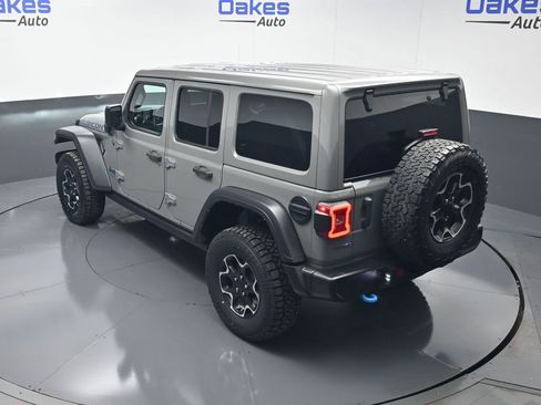 Used 2022 Jeep Wrangler Unlimited Rubicon 4xe w/ Cold Weather Group AWD/4WD image 50